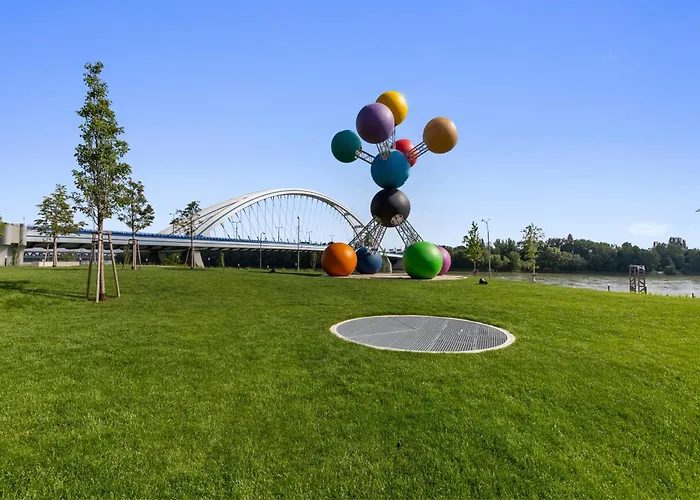 Eurovea Tower 1 Danube View *