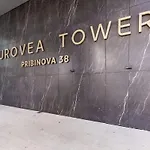 Eurovea Tower 1 Danube View * ブラチスラヴァ